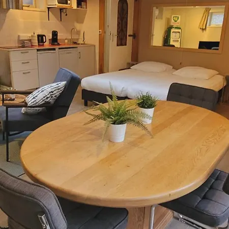 Apartment Blom Dordrecht