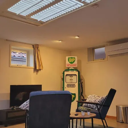Blom Apartment