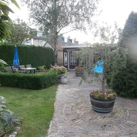 Apartment Blom Dordrecht